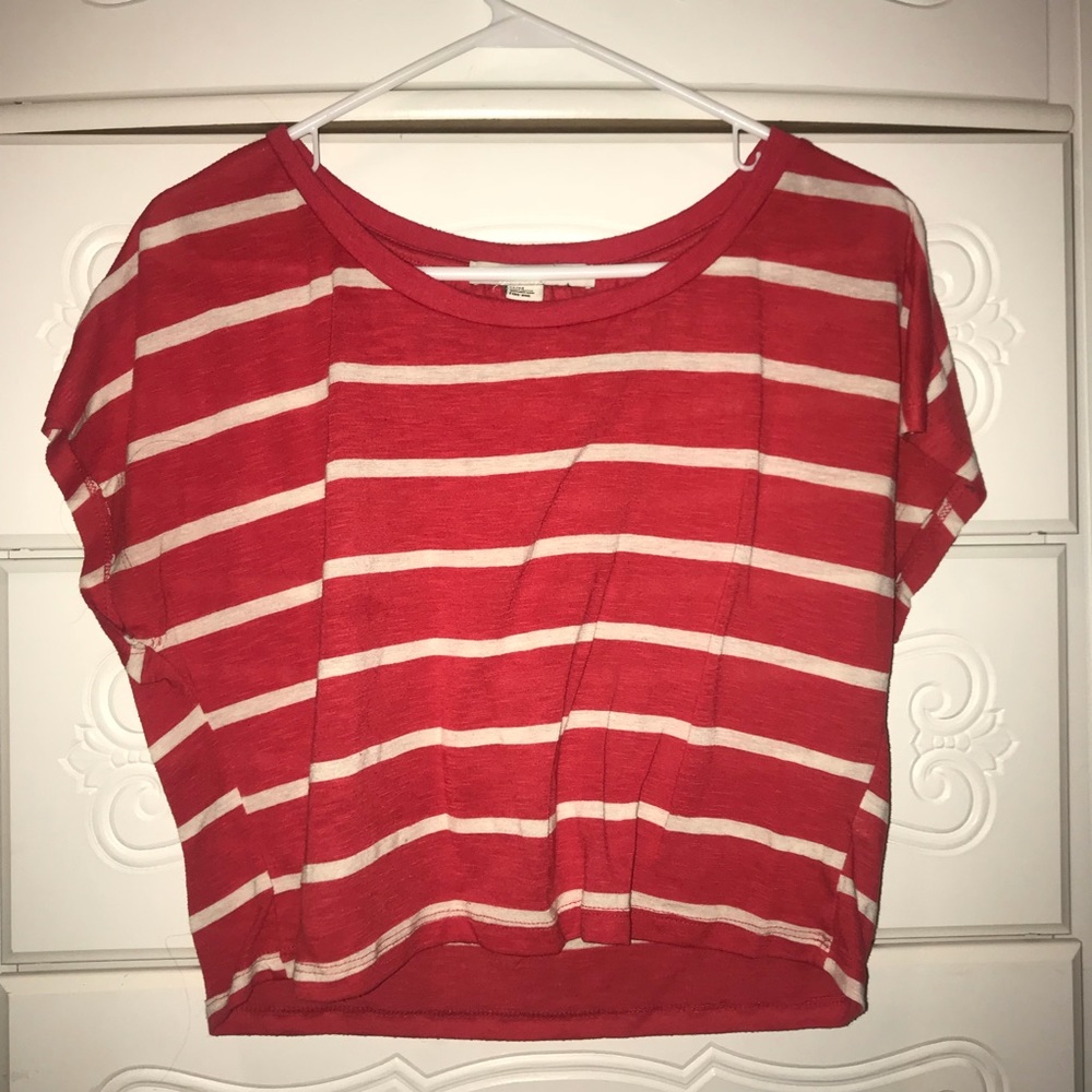 Cropped forever 21 tee
